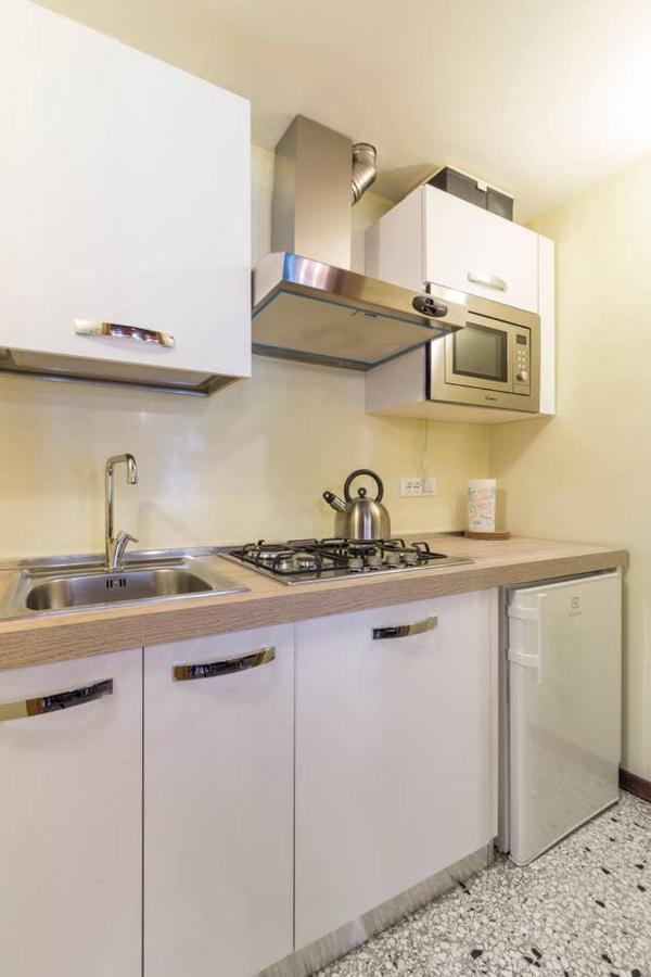 Residence Suite A Venezia Luaran gambar