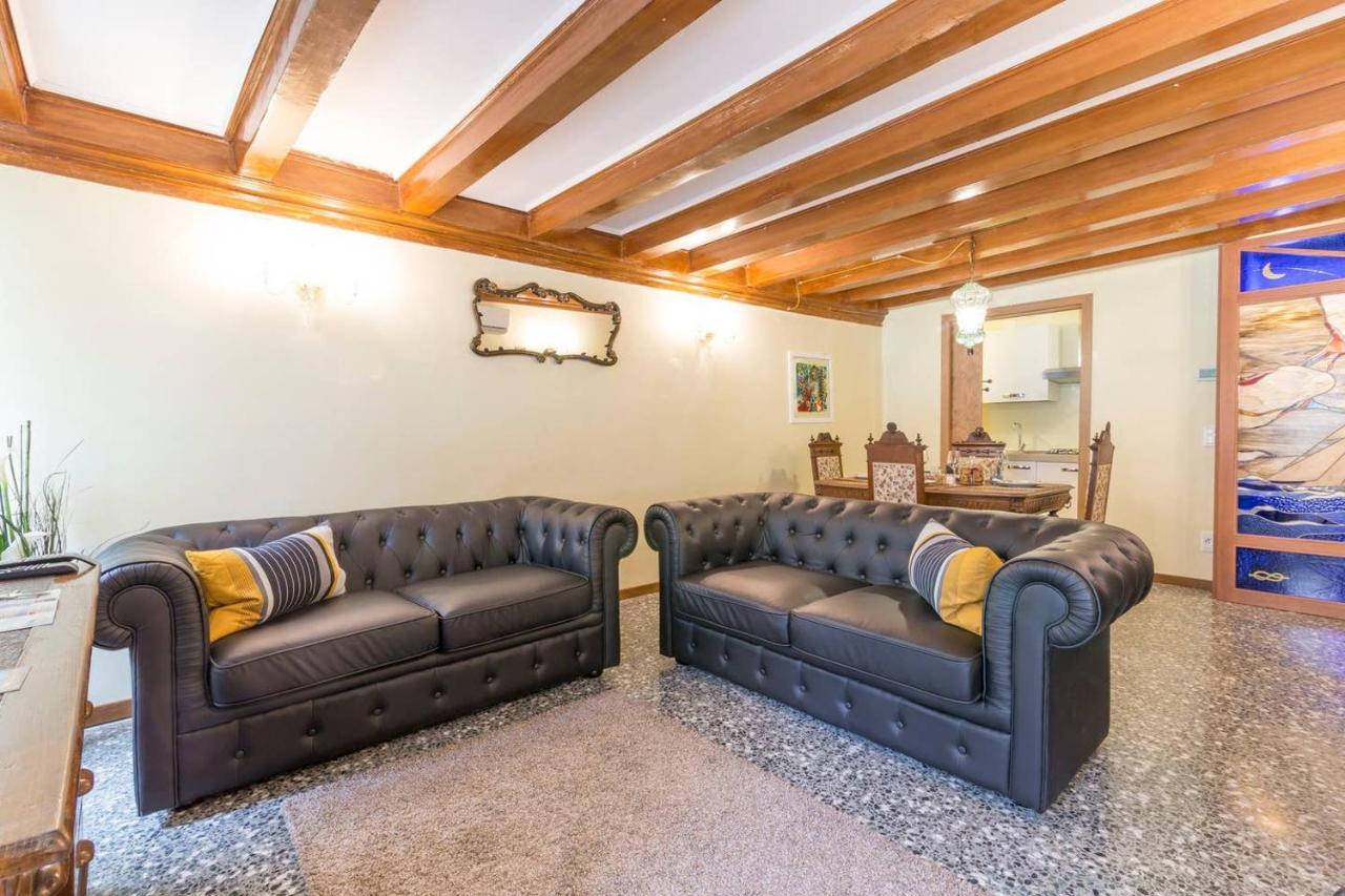 Residence Suite A Venezia Luaran gambar