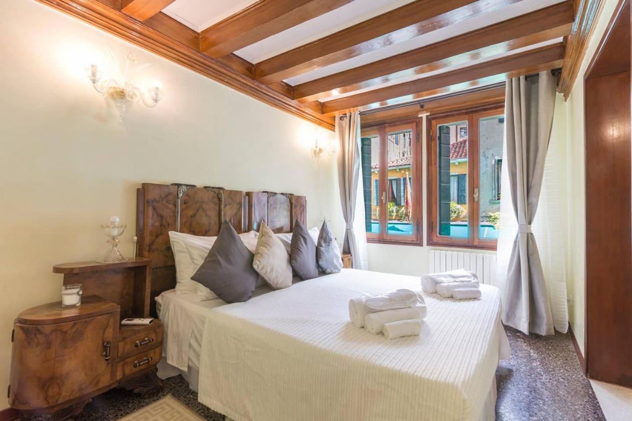 Residence Suite A Venezia Luaran gambar