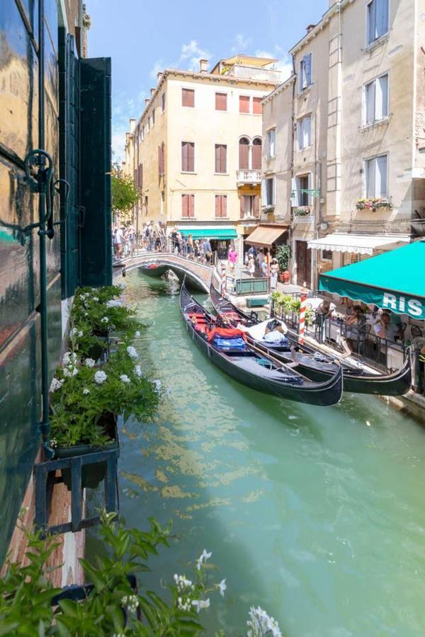 Residence Suite A Venezia Luaran gambar