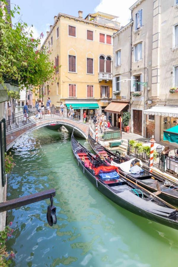 Residence Suite A Venezia Luaran gambar